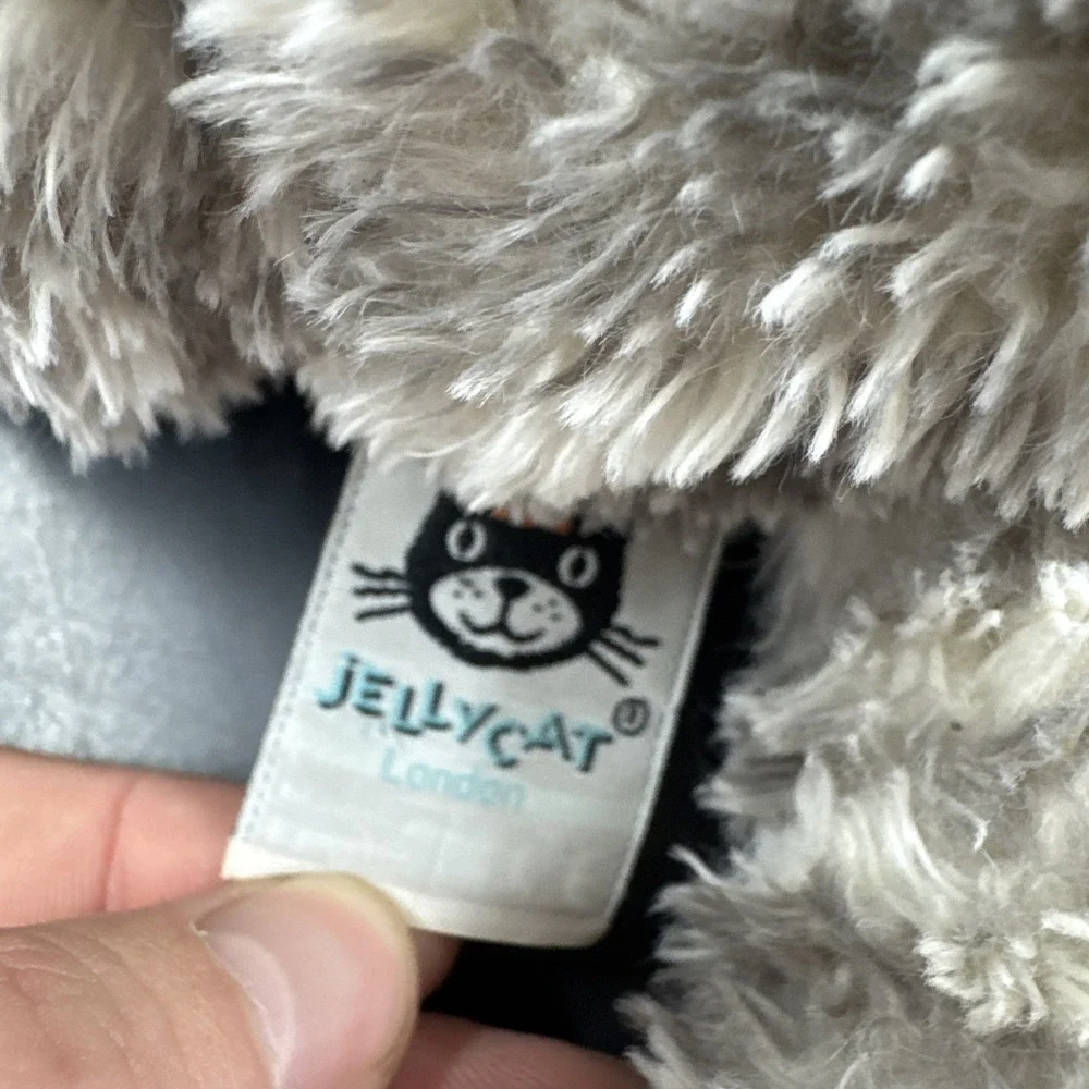 💯 Authentic! Jellycat Large Sasha Snow tiger 36